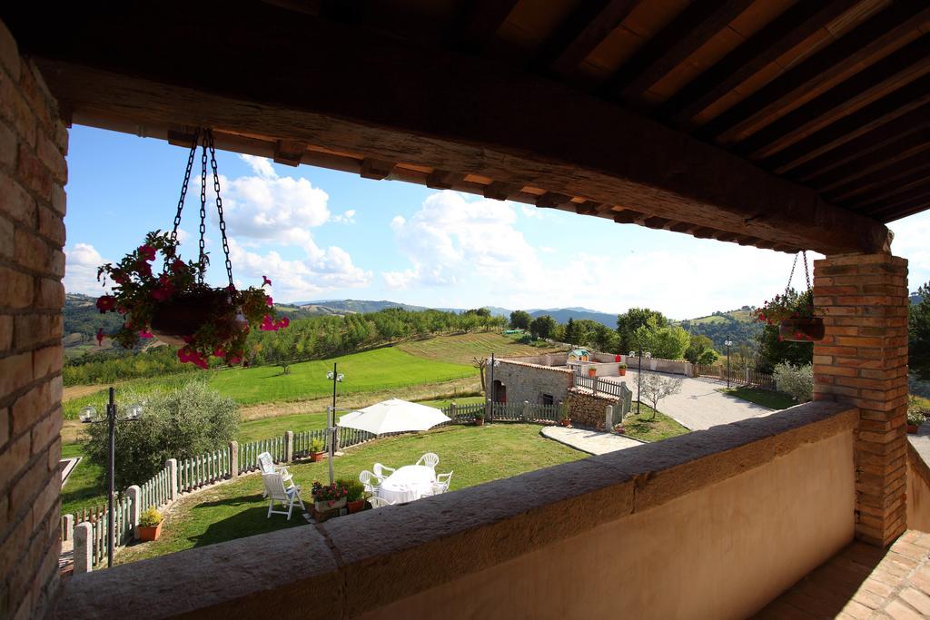 Il Casalino Villa Gualdo Tadino Luaran gambar
