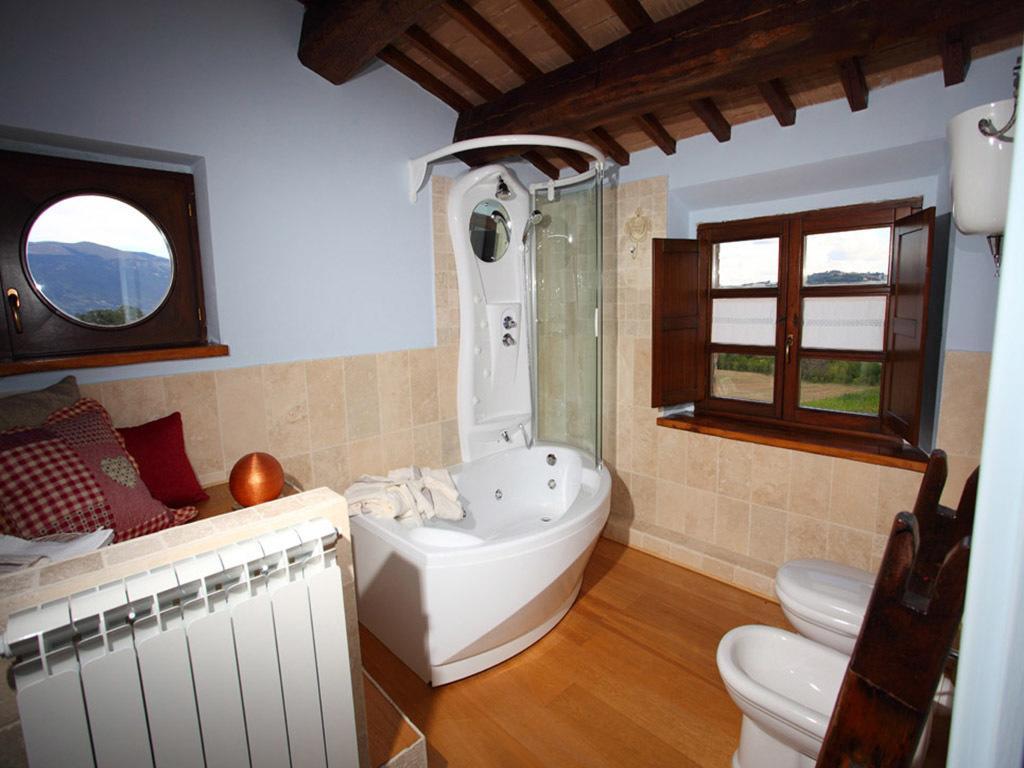 Il Casalino Villa Gualdo Tadino Bilik gambar